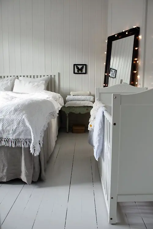 26 ways to successfully combine a master bedroom and nursery