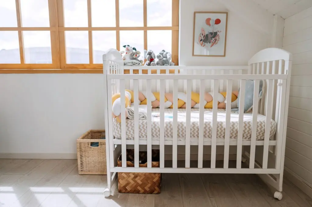 how to make baby more comfortable in crib