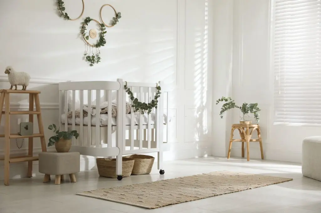 how to make baby more comfortable in crib